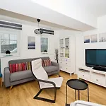 Haslerka By Interhome Apartmán